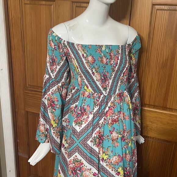 Torrid Off-Shoulder Teal Floral Maxi Dress - Picture 7 of 8